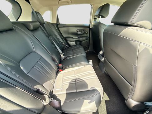 New 2027 Honda HR-V EX-L image 21