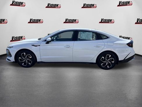 Used 2024 Hyundai Sonata SEL AWD/4WD image 2