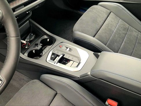 Used 2026 BMW 228i w/ Technology Package FWD image 8