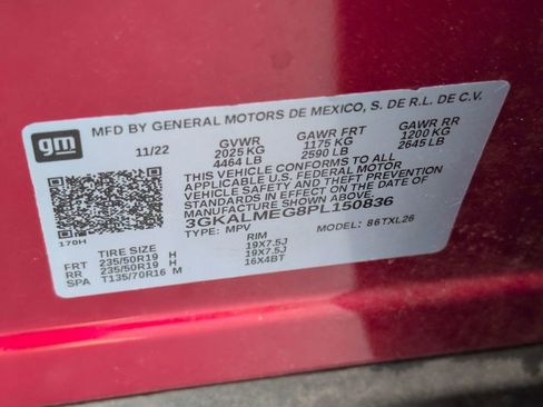 Used 2023 GMC Terrain SLE w/ Driver Convenience Package image 33