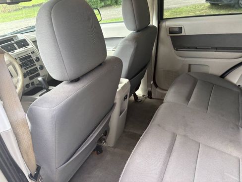 Used 2010 Ford Escape XLT FWD image 23