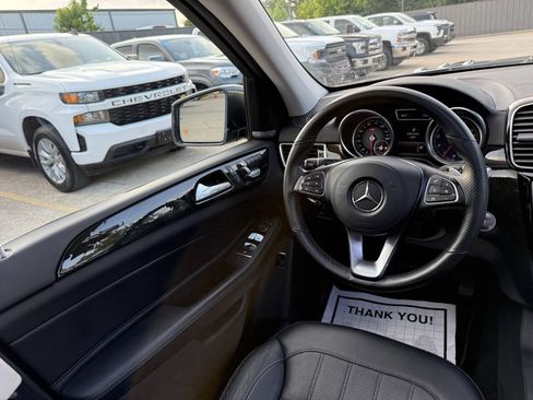 Used 2017 Mercedes-Benz GLS 450 4MATIC image 21