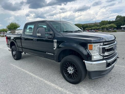 Used 2022 Ford F250 XL w/ STX Appearance Package AWD/4WD image 7