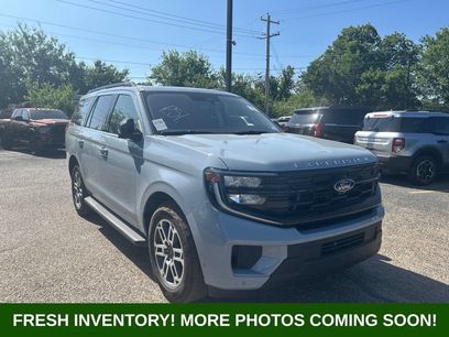 Used 2025 Ford Expedition Active