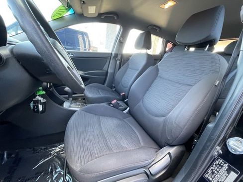 Used 2017 Hyundai Accent SE image 11