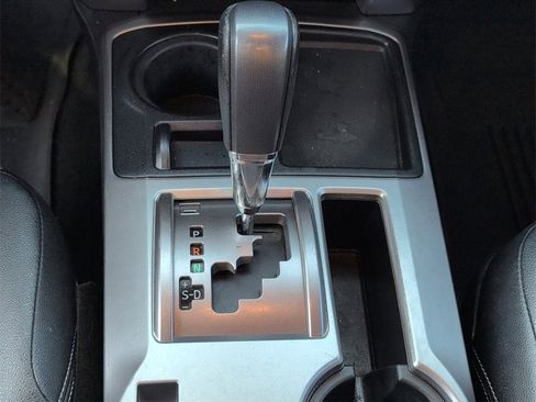 Used 2016 Toyota 4Runner SR5 image 21