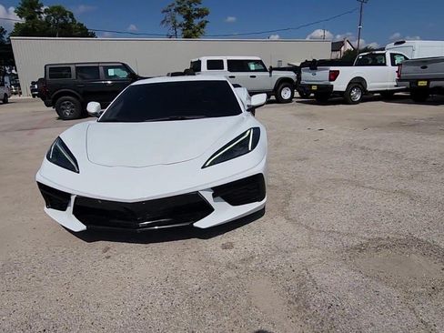 Certified 2020 Chevrolet Corvette Stingray Coupe w/ 1LT RWD image 3