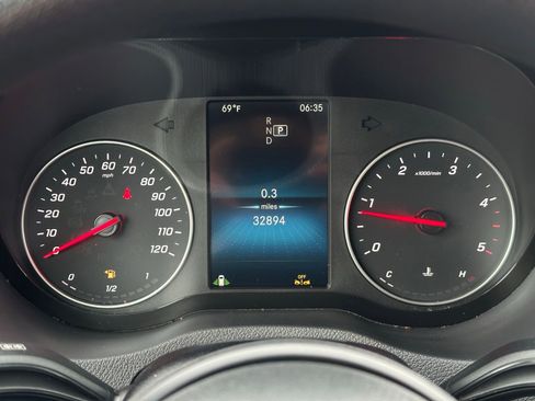 Used 2023 Mercedes-Benz Sprinter 2500 image 11