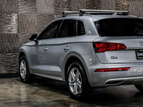 Used 2019 Audi Q5 2.0T Premium w/ Convenience Package image 13