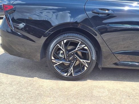 Used 2025 Kia K5 GT-Line w/ GT-Line Premium Package image 9