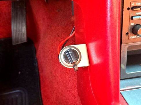 Used 1988 Ford Mustang LX image 28