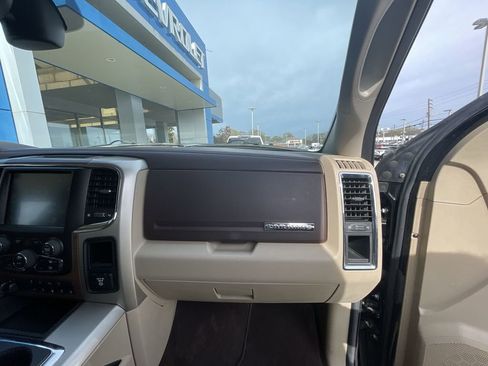 Used 2014 RAM 2500 Laramie w/ Convenience Group AWD/4WD image 28