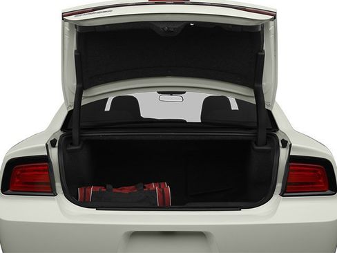 Used 2013 Dodge Charger SE image 15