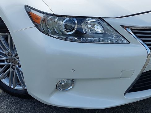 Used 2015 Lexus ES 350 w/ Premium Package image 30