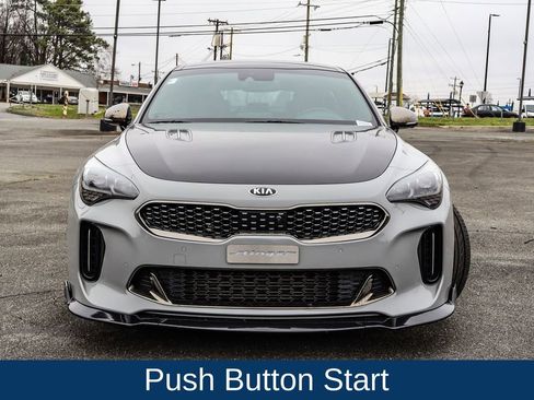 Used 2021 Kia Stinger GT2 image 2