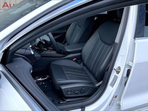 Used 2025 Audi A5 2.0T Premium w/ Convenience Package AWD/4WD image 21