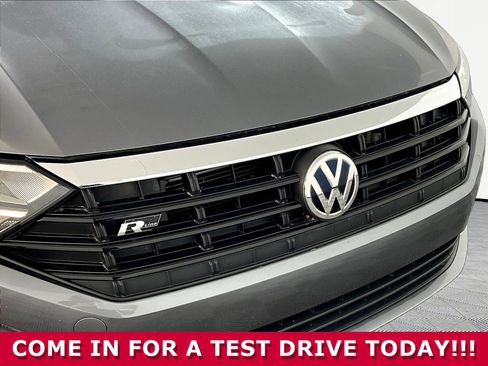 Used 2020 Volkswagen Jetta R-Line w/ R-Line Cold Weather Package FWD image 28