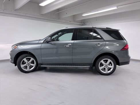 Used 2018 Mercedes-Benz GLE 350 4MATIC image 4