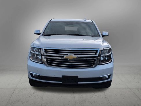 Used 2019 Chevrolet Suburban Premier image 9