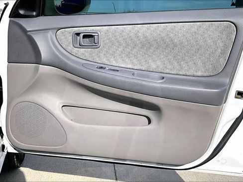 Used 2001 Nissan Altima GXE image 22