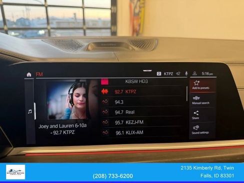 Used 2020 BMW X7 M50i w/ Dynamic Handling Package image 16