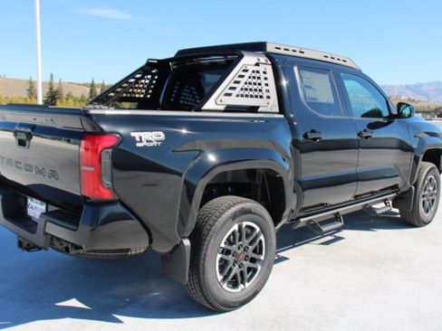 New 2025 Toyota Tacoma TRD Sport image 3