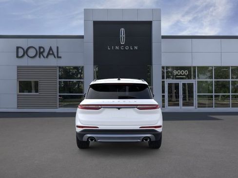New 2026 Lincoln Corsair Premiere FWD image 5