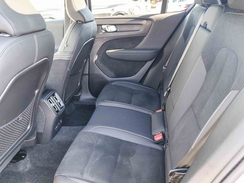 Used 2023 Volvo C40 P8 Recharge Plus w/ Climate Package AWD/4WD image 19