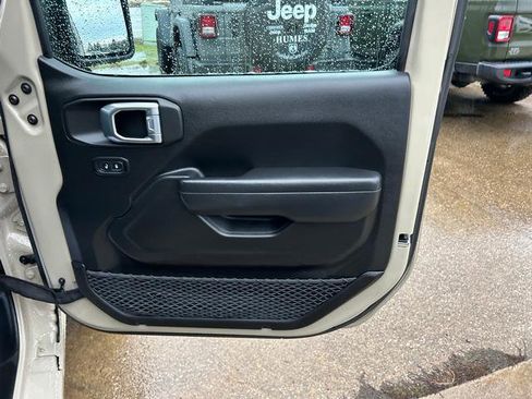 Certified 2022 Jeep Wrangler Unlimited Sport image 22