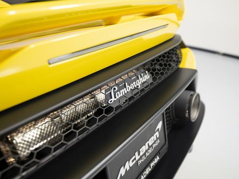 Used 2022 Lamborghini Huracan EVO image 48