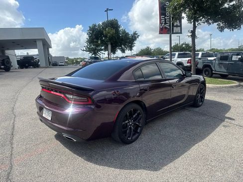Used 2021 Dodge Charger SXT w/ Blacktop Package RWD image 25