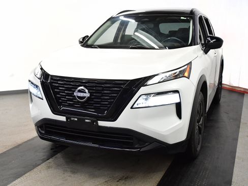 Used 2023 Nissan Rogue SV w/ SV Premium B Package image 7