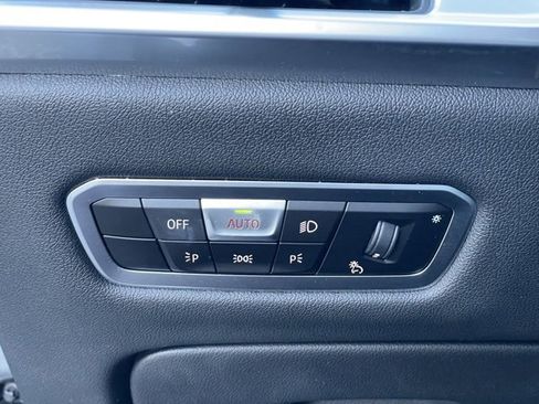 Certified 2023 BMW X7 xDrive40i w/ Executive Package image 17