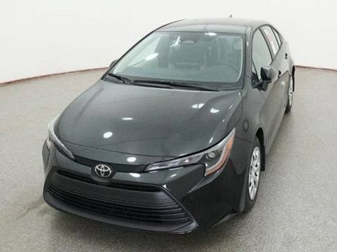 New 2026 Toyota Corolla LE FWD image 15