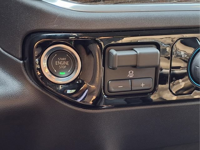 New 2026 Chevrolet Silverado 1500 RST AWD/4WD image 9