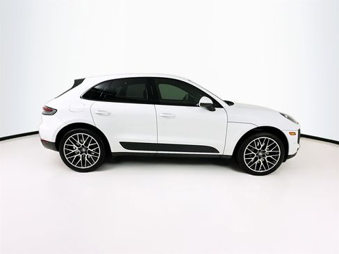 Used 2020 Porsche Macan S image 9