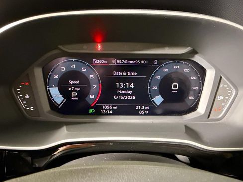 Certified 2025 Audi Q3 2.0T Premium w/ Convenience Package AWD/4WD image 11