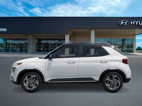 New 2026 Hyundai Venue SEL FWD image 3