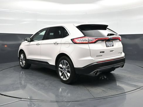Used 2018 Ford Edge Titanium w/ Equipment Group 302A AWD/4WD image 6