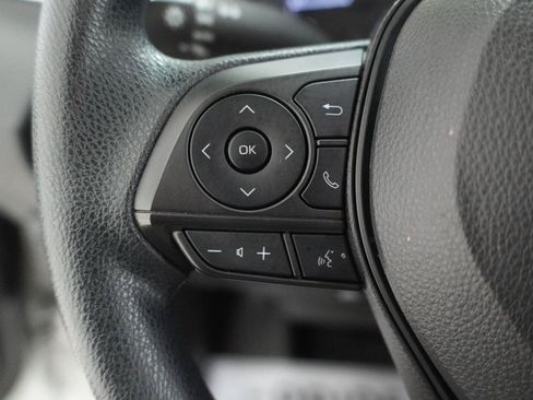 Used 2023 Toyota Corolla LE FWD image 9