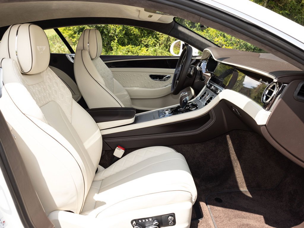 Used 2022 Bentley Continental GT AWD/4WD image 63