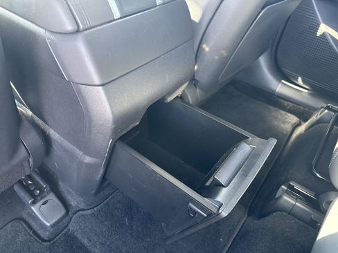 Used 2024 Hyundai Santa Fe SEL FWD image 17