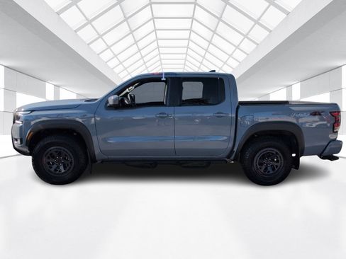 Certified 2025 Nissan Frontier PRO-4X image 4