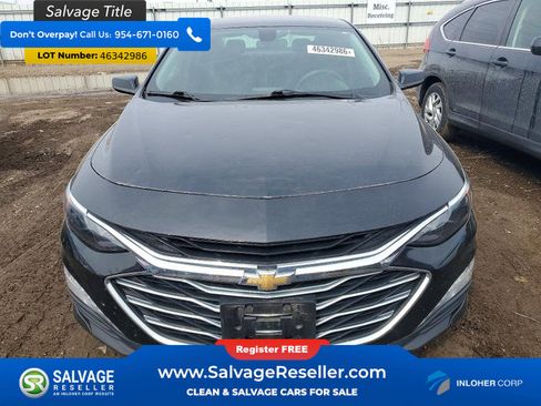 Used 2019 Chevrolet Malibu LT w/ Driver Confidence Package image 5
