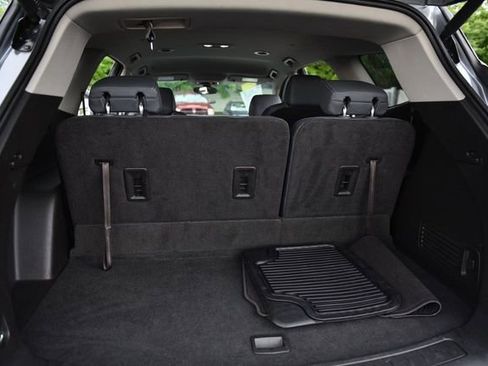 Used 2019 Buick Enclave Essence FWD image 25
