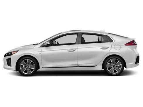 Used 2018 Hyundai Ioniq SEL image 3