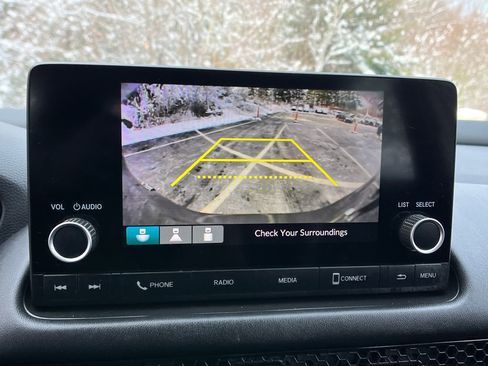 Used 2024 Honda HR-V LX image 18