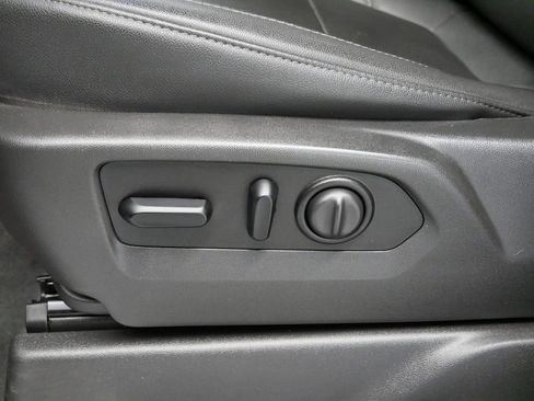 Used 2021 Chevrolet Silverado 1500 LTZ w/ Technology Package image 4