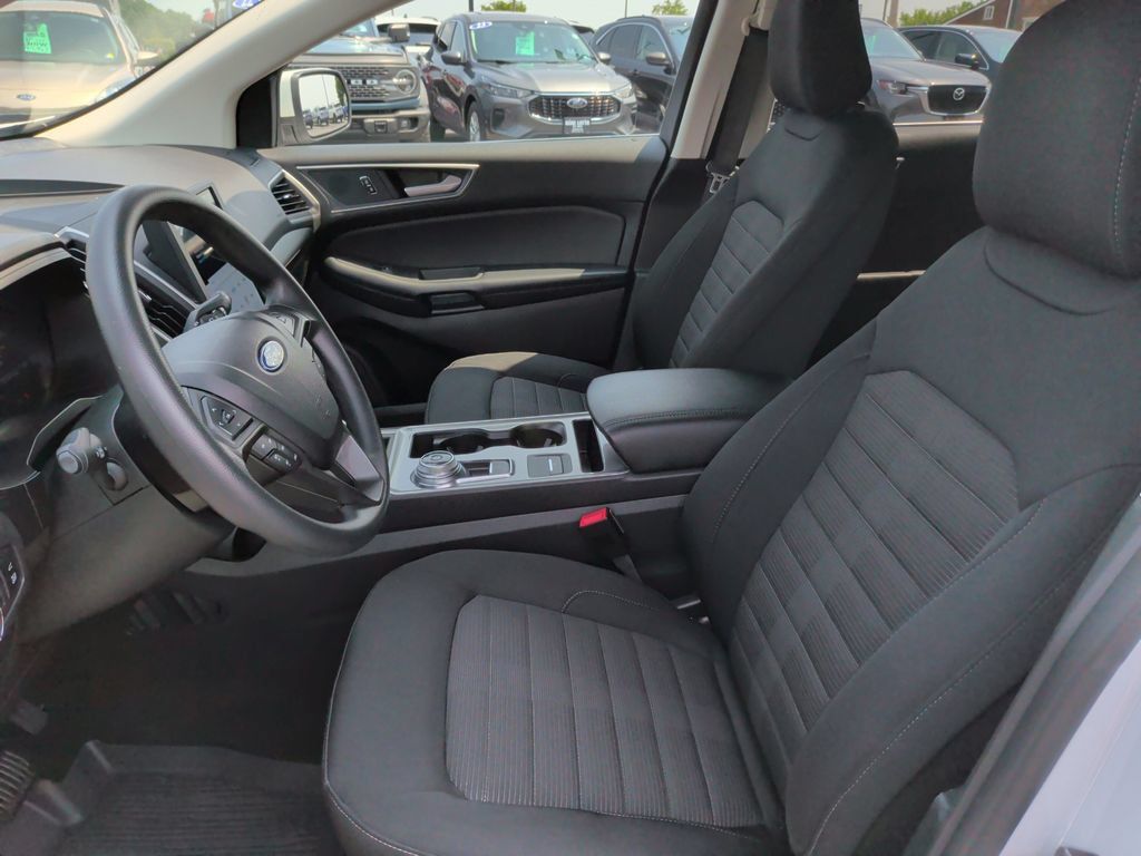 Certified 2023 Ford Edge SEL w/ Convenience Package AWD/4WD image 16
