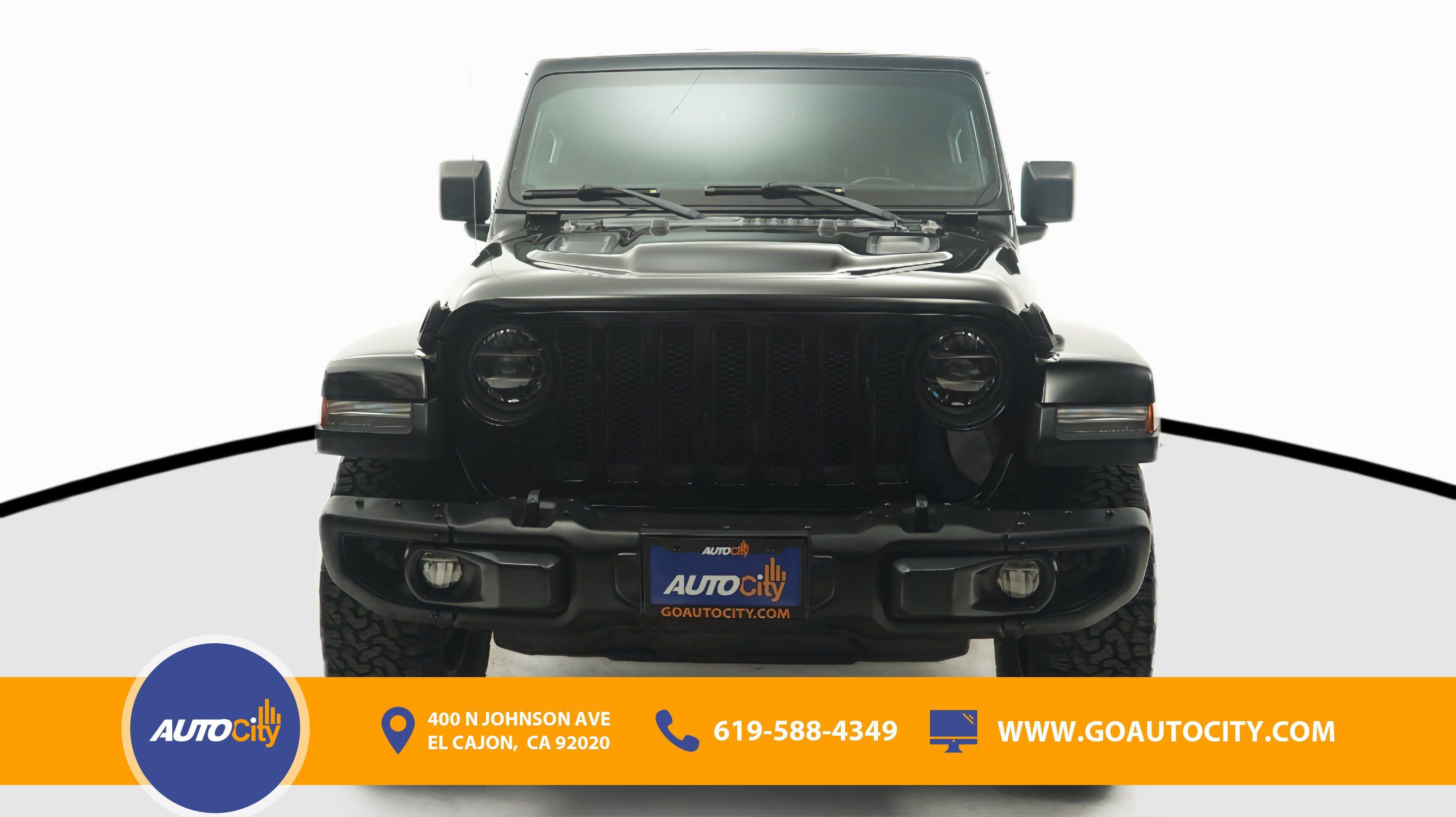 Used 2019 Jeep Wrangler Unlimited Sahara w/ Quick Order Package 24M Moab AWD/4WD image 4